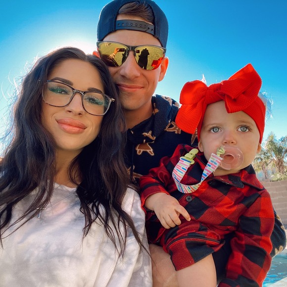 aliciagates16